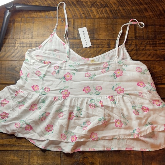 L.A. Hearts floral tank - Picture 4 of 5